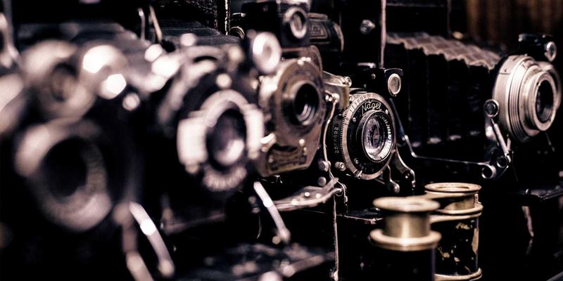 嗅觉革命:7玛雅宫廷香料如何重塑你的穿搭身份,从古老熏香到现代香水